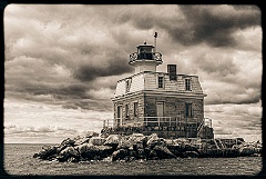 Penfield Reef Lighthouse LH2105 - Sepia Look